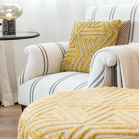 アパート Eb4a - Frontline